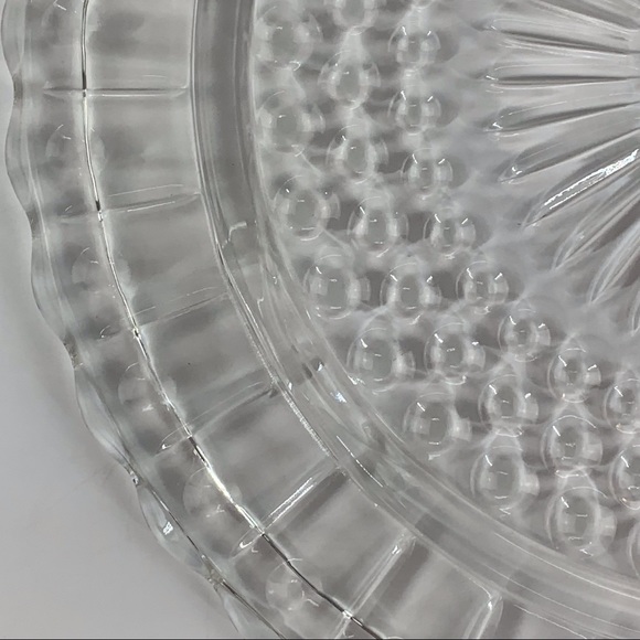 Vintage 1970's Clear Glass Ruffle Edge Cake Plate or Serving Platter - Picture 5 of 10